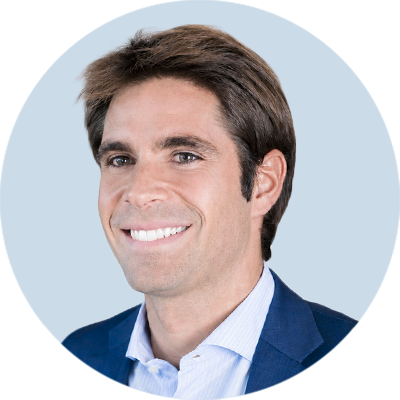 profesor ieb Carlos Posadas