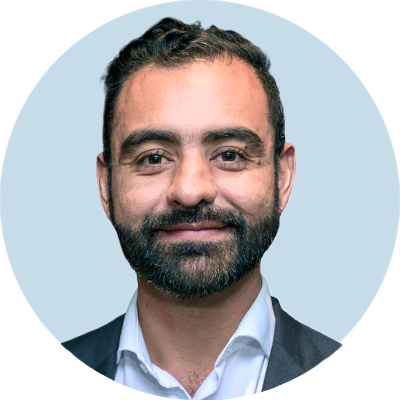 profesor ieb Seb Montoya