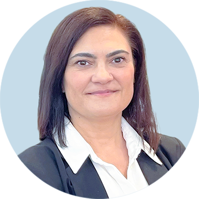 profesor ieb Carolina Montero